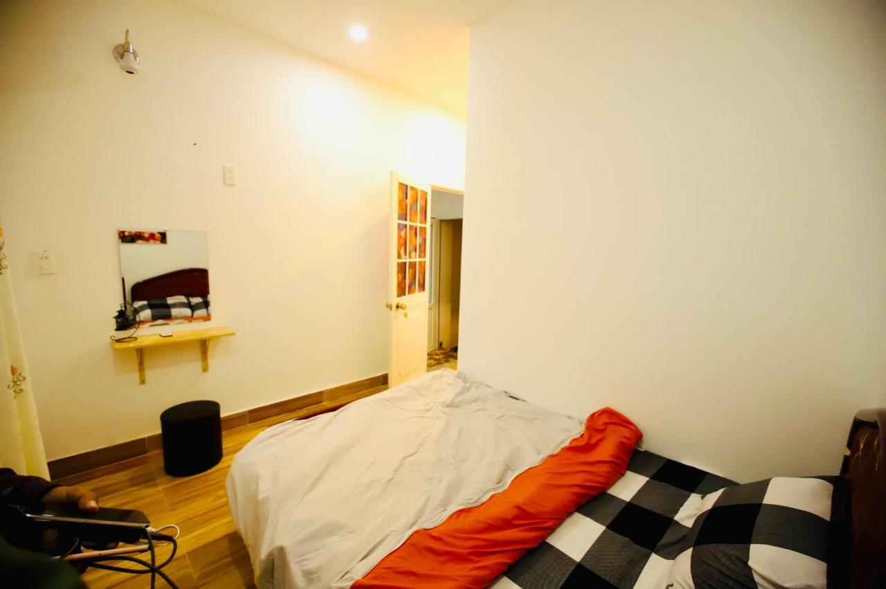 Rose House Apartment Да Лат Екстериор снимка