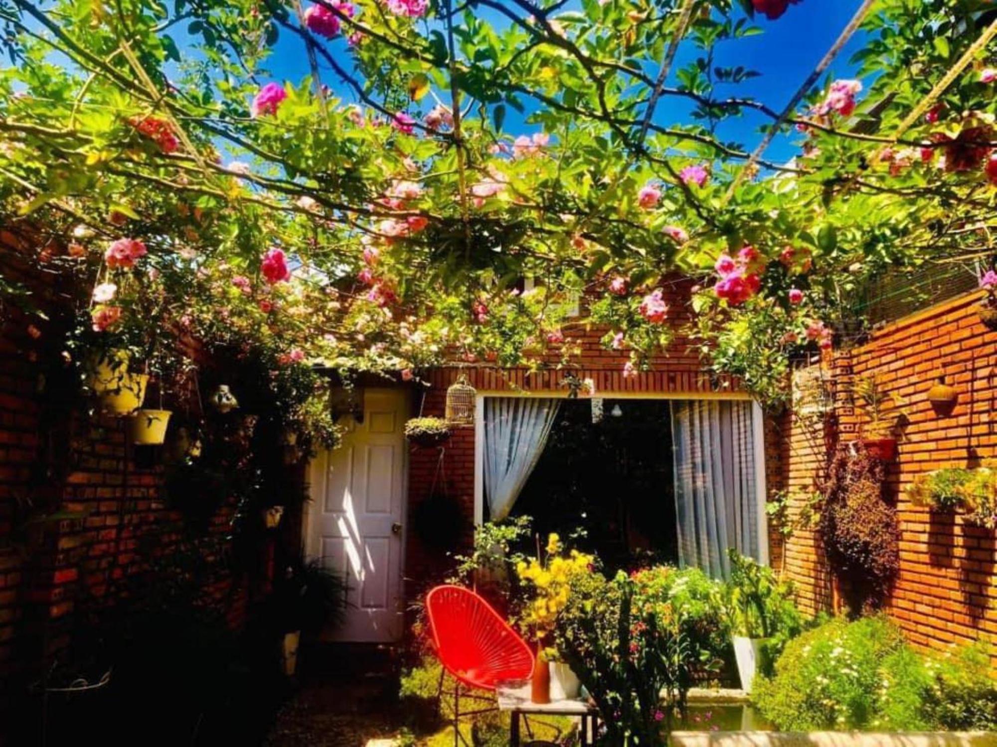 Rose House Apartment Да Лат Екстериор снимка